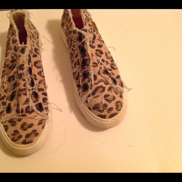sneakers animal print like new Size 1 - Picture 4 of 4